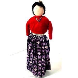 9" Vintage Handmade Navajo Native American Doll